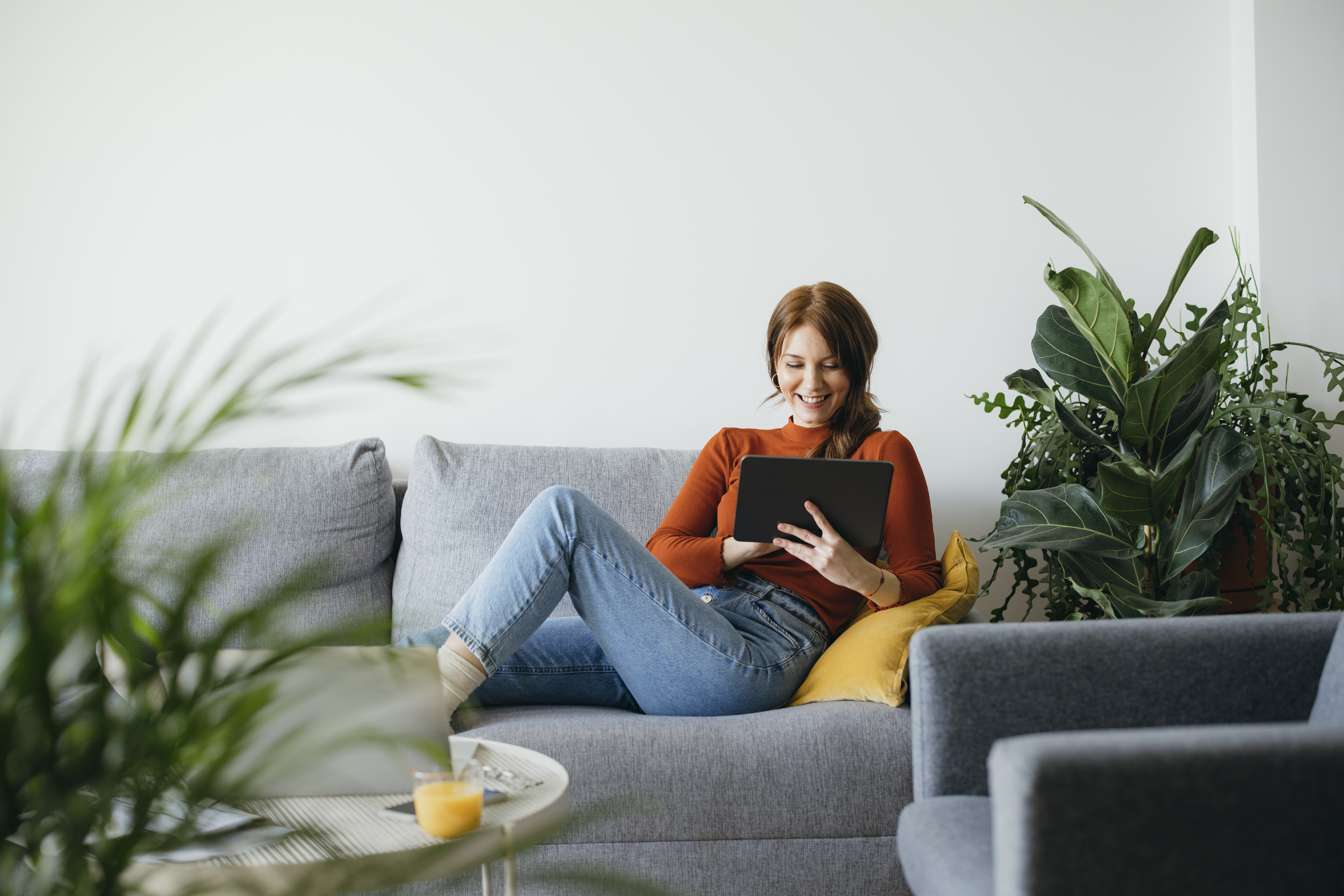 Portrayal of student researching online degree programs at Capella University