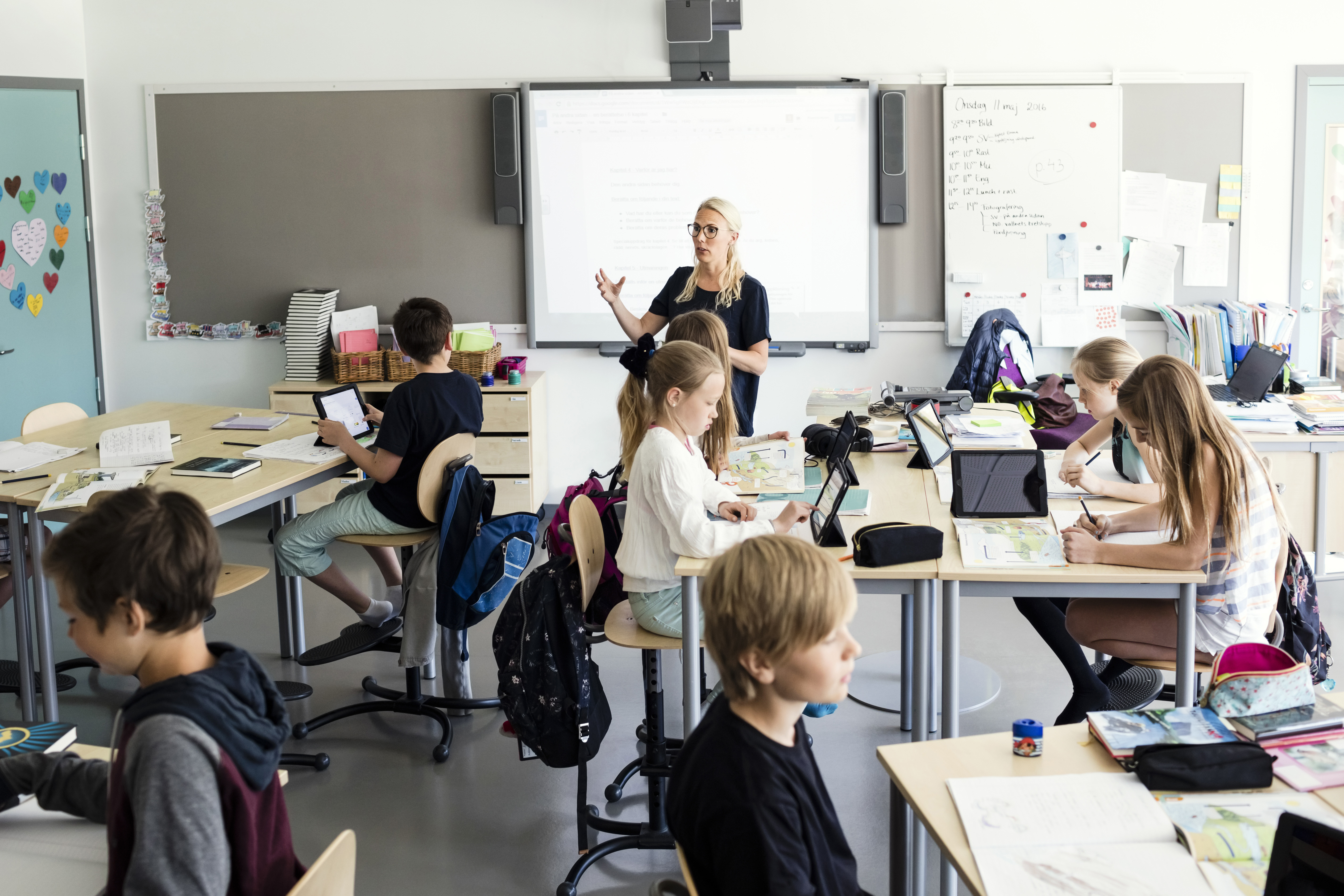 Portrayal of Capella education student in a K-12 environment.